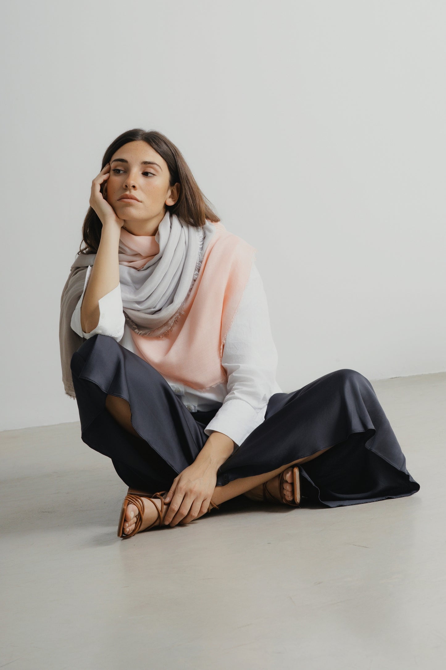 ATLAS - Versatile Scarf Wrap Rose Taupe - Oaani