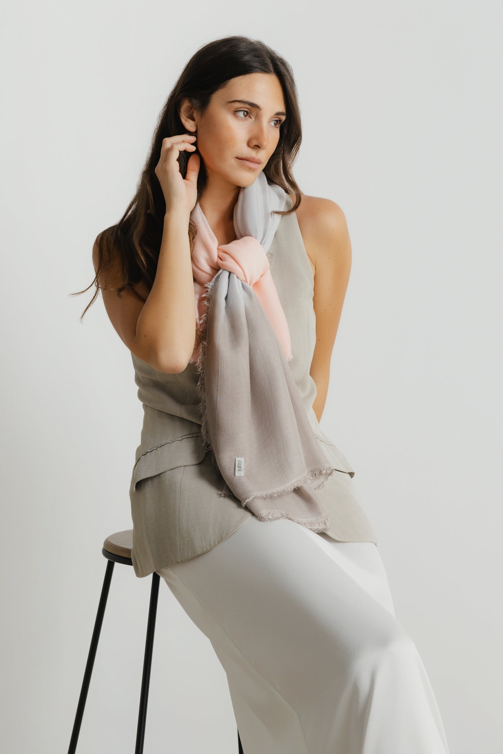 ATLAS - Versatile Scarf Wrap Rose Taupe - Oaani